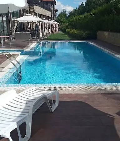 Balkan Houseb *